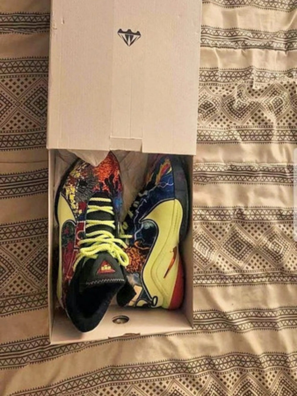 Nike LeBron 21 "Multi-Color" (Optimistic) Men's Sneakers Black & Yellow